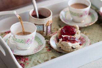 Πασχαλινό τσάι αγάπης από τον Όμιλο "ΔΑΝΙΗΛΙΣ" και το Λύκειο Ελληνίδων Πάτρας