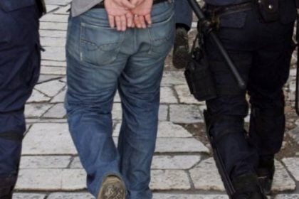 Συνελήφθησαν δυο άτομα για διάπραξη απάτης σε βάρος ηλικιωμένου στο Αγρίνιο