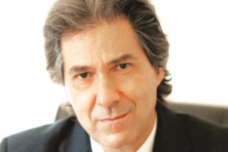 Το "ευχαριστώ" του Δημήτρη Μπάκου στο προσωπικό του Πανεπιστημιακού Γενικού Νοσοκομείου Πατρών