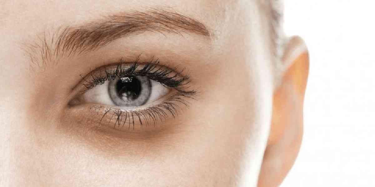 Στοχευμένη περιποίηση κατά των μαύρων κύκλων