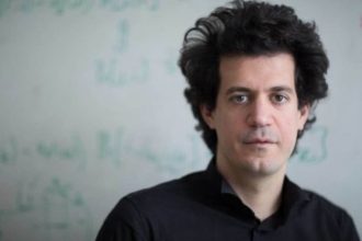 Επίτιμος Διδάκτορας του Πανεπιστημίου Πατρών, ο διακεκριμένος καθηγητής Κωνσταντίνος Δασκαλάκης