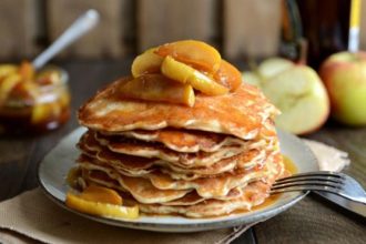 Λαχταριστές τηγανίτες με μήλα