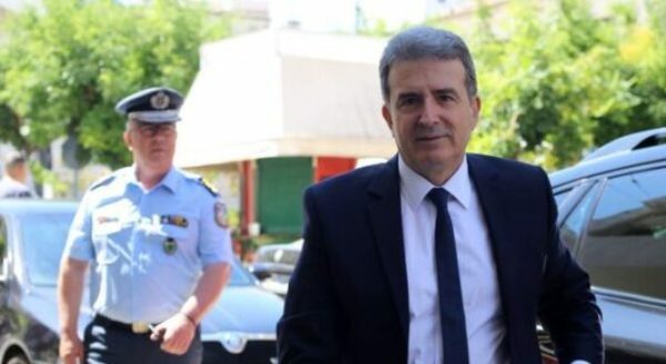 Γιατί ο Μ. Χρυσοχοϊδης τηλεφώνησε στον Αστυνομικό Διευθυντή Γ. Μιχαλόπουλο