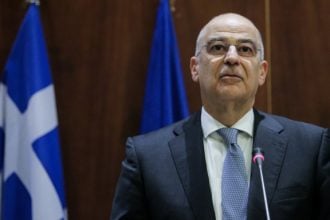 Το «ευχαριστώ» Δένδια στον Πομπέο: Τι είπαν στο τηλέφωνο