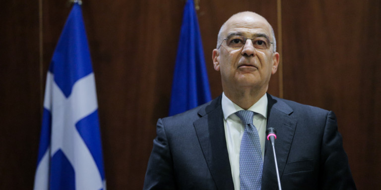 Το «ευχαριστώ» Δένδια στον Πομπέο: Τι είπαν στο τηλέφωνο