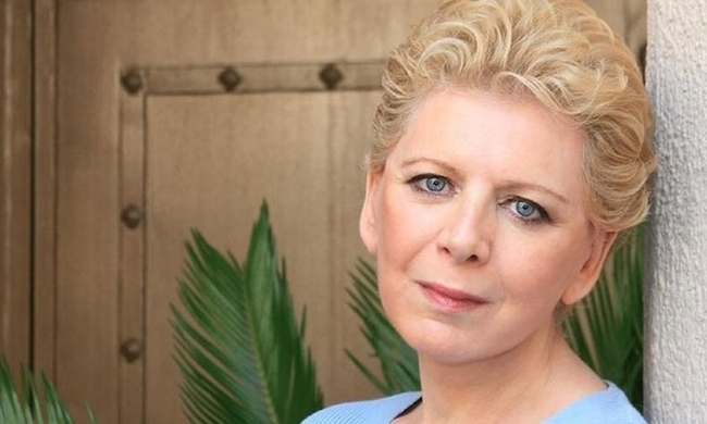 Το ξέσπασα της Ελενας Ακρίτα