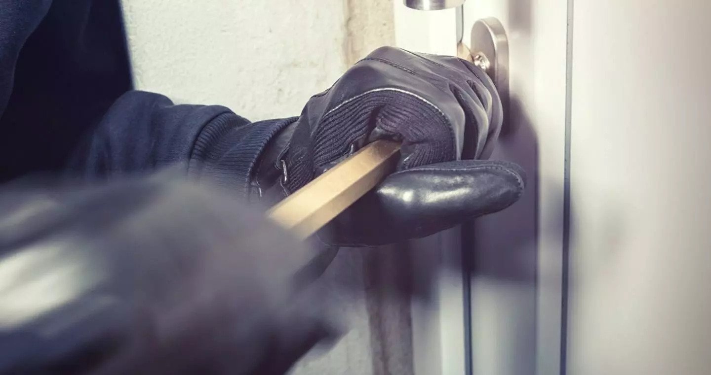 Πάτρα: Επίδοξοι διαρρήκτες πιάστηκαν επ' αυτοφώρω - Έμπαιναν σε σπίτι