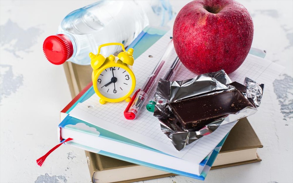 Πανελλήνιες 2019: Τι πρέπει να τρώνε τα παιδιά όσο διαβάζουν