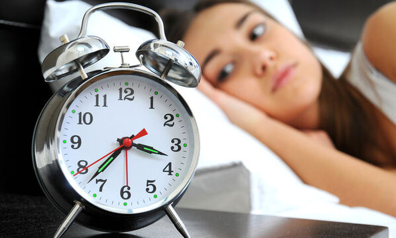 Ποια συστατικά της διατροφής μπορούν να διαταράξουν τον ύπνο μας;