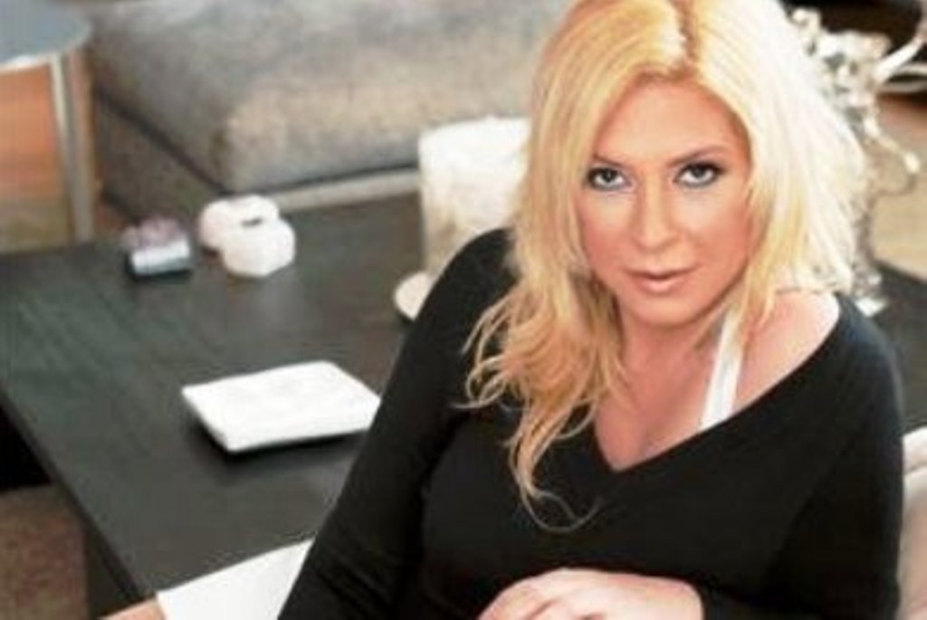 Έρχεται σήμερα στην Πάτρα η Δήμητρα Λιάνη