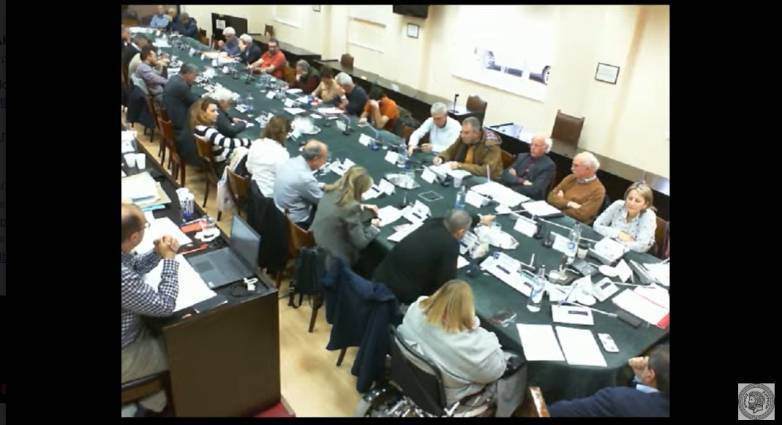 Πάτρα: Συνεδριάζει το δημοτικό συμβούλιο - LIVE