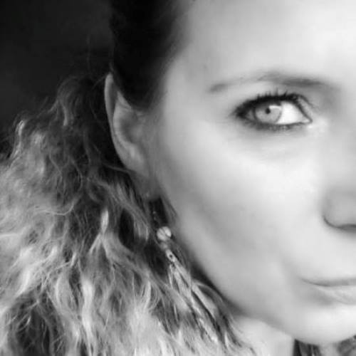 Στο περιοδικό του "μάγου" των γλυκών Στέλιου Παρλιάρου, η Πατρινή Αφροδίτη Διονυσοπούλου! ΦΩΤΟΓΡΑΦΙΑ