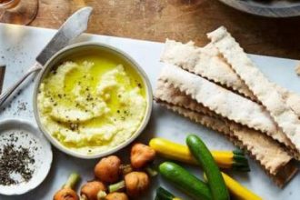 Ντιπ με παρμεζάνα και κρασί