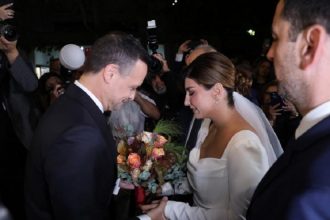 Παντρεύτηκε ο Χάρης Δούκας στη Θήβα