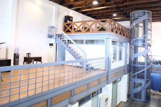 Ποιοι έγραψαν "Ντροπή σας" στην πόρτα της δραματικής σχολής του ΔΗΠΕΘΕ; ΦΩΤΟ