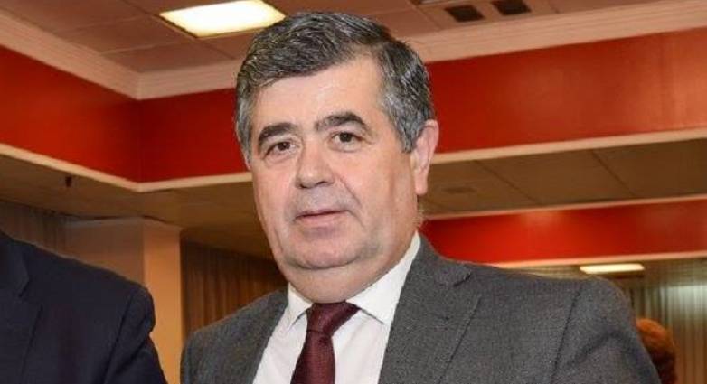 Ένας χρόνος επικοινωνίας με όρους του παρελθόντος