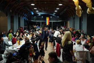 Πατρινό Καρναβάλι 2023: Με μεγάλη επιτυχία ο χορός του Δημάρχου - ΦΩΤΟ