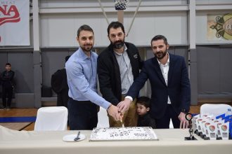 Την πρωτοχρονιάτικη πίτα του έκοψε ο Αίολος Αγυιάς