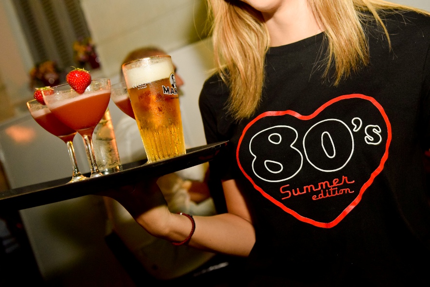 Στα καλύτερά του το φετινό "We love 80s party" στον Κήπο του Royal - ΦΩΤΟ