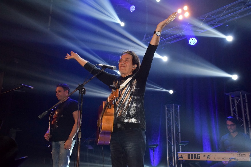 Κανονικά ο "Χορός του Ντόμινο" το Σάββατο με τον Πασχάλη