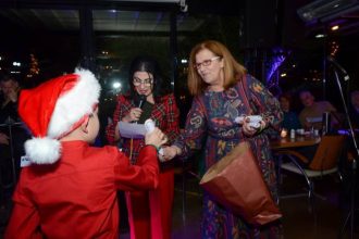 «Δώσε πάσα στην αγάπη»: Χριστουγεννιάτικο φιλανθρωπικό γκαλά από την ΕΛ.Ε.ΑΝ.Α - ΦΩΤΟ