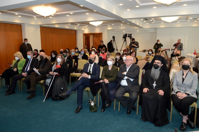 Με μεγάλη επιτυχία πραγματοποιήθηκε η υβριδική ημερίδα από το ΑΛΜΑ ΖΩΗΣ Ν. Αχαΐας - ΦΩΤΟ