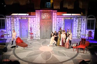 Πάτρα: Ενθουσίασε "Ο κατά φαντασίαν ασθενής" - Και απόψε στο Ρωμαϊκό Ωδείο - ΦΩΤΟ