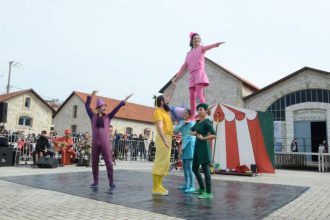 Σαββατοκύριακο με Καρναβαλουπόλεις σε Παραλία και Ρίο