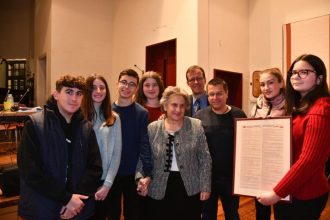 Αιγιάλεια: «Ακούστε και βοηθήστε τα παιδιά που έχουν ανάγκη» - ΦΩΤΟ