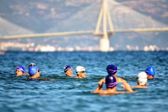 Συνεχίζεται το Τμήμα Χειμερινής Κολύμβησης στην Πλαζ