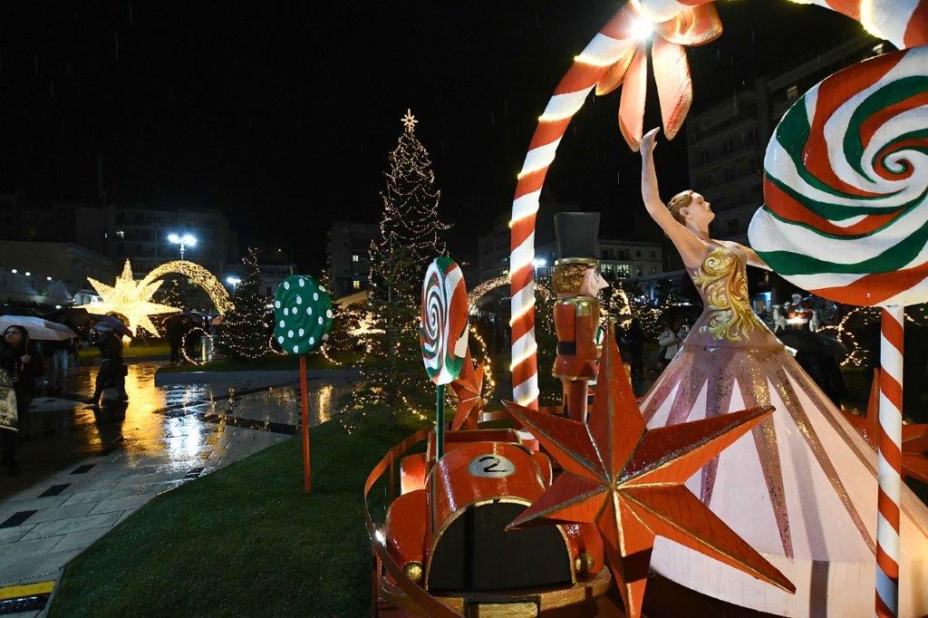 «Χριστούγεννα είναι…» με την Ορχήστρα Νυκτών Εγχόρδων «Θανάσης Τσιπινάκης»