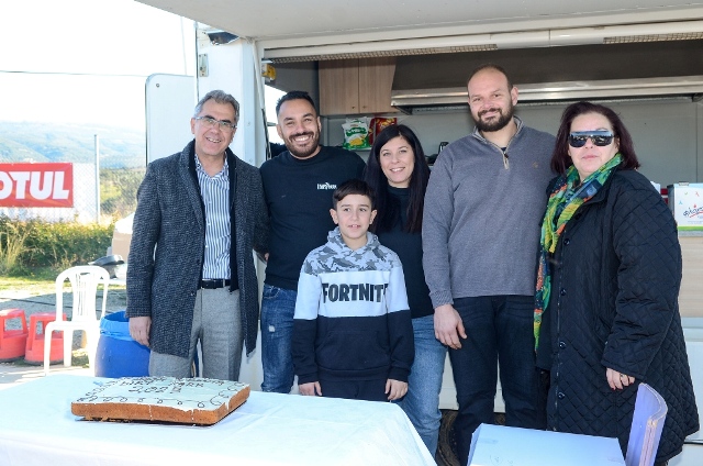 Χαλανδρίτσα: Κοπή πρωτοχρονιάτικης πίτας του Dirt Park