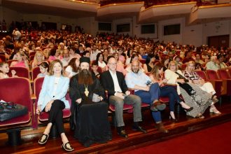 Πάτρα: Έκλεψε τις εντυπώσεις η μουσικοχορευτική εκδήλωση «Στη Γη των Ρουμ»
