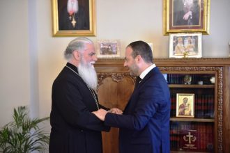 Ο Θεμιστοκλής - Ανδρέας Μπάκας επισκέφθηκε τον Μητροπολίτη Καλαβρύτων και Αιγιαλείας (ΦΩΤΟ)