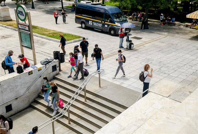 Κορονοϊός: 4.500 κρούσματα και 545 επαναλοιμώξεις - Ανοδικά ξανά η Αχαΐα