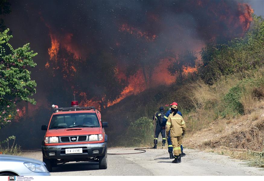 Επικίνδυνος συνδυασμός «Hot, Dry, Windy» μέχρι την Παρασκευή – "Στο κόκκινο" για φωτιές η Δυτ. Ελλάδα