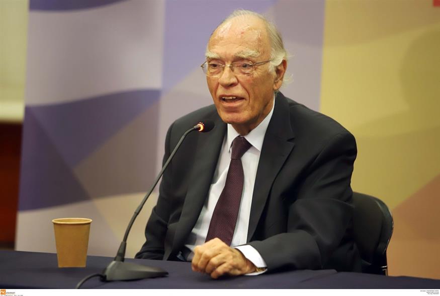 Βασίλης Λεβέντης: Εξιτήριο μετά από 75 μέρες νοσηλείας λόγω κορονοϊού