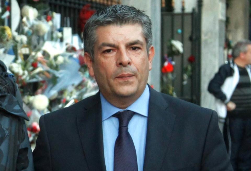 Ενωμένοι με το γαλλικό λαό