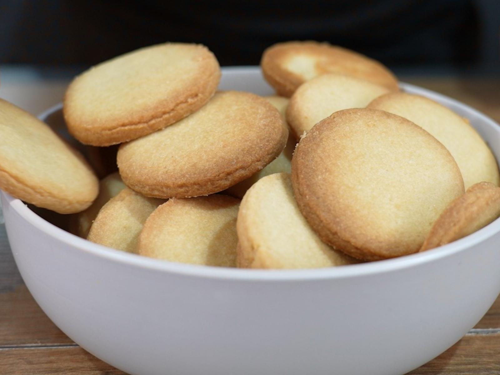 Εύκολα μπισκότα βουτύρου