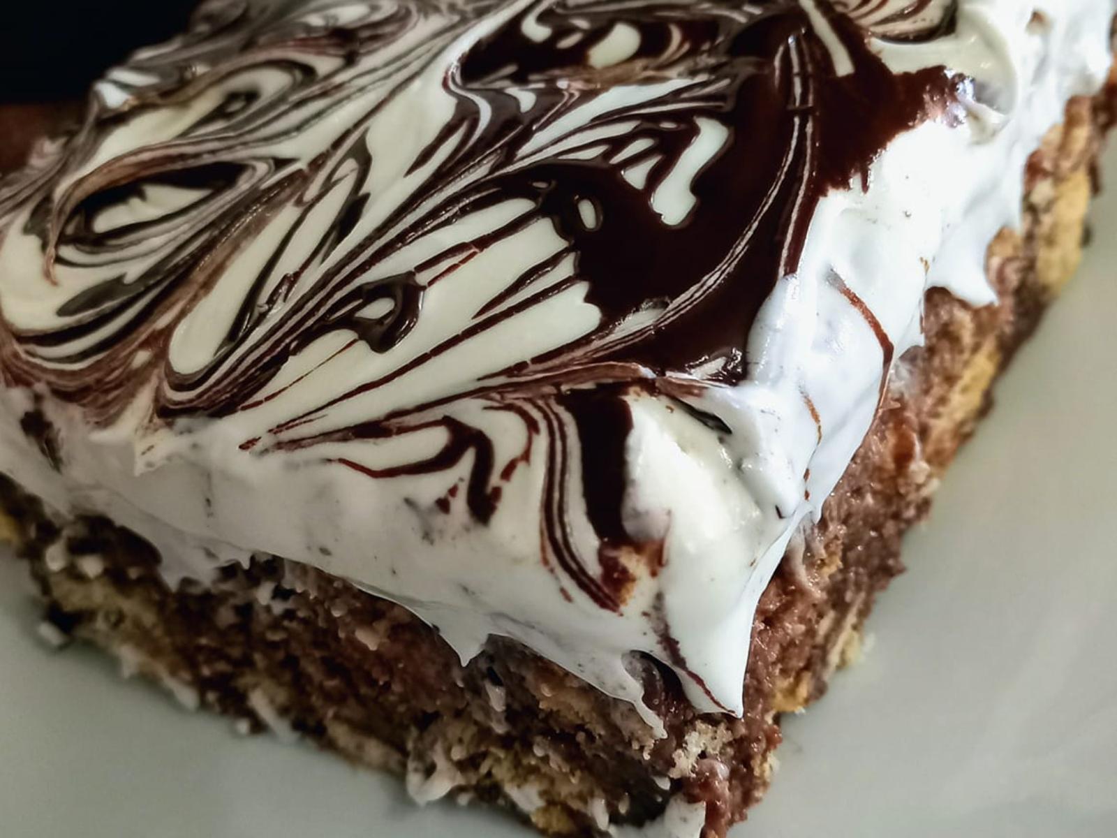 Εύκολο μπισκοτόγλυκο με ζαχαρούχο