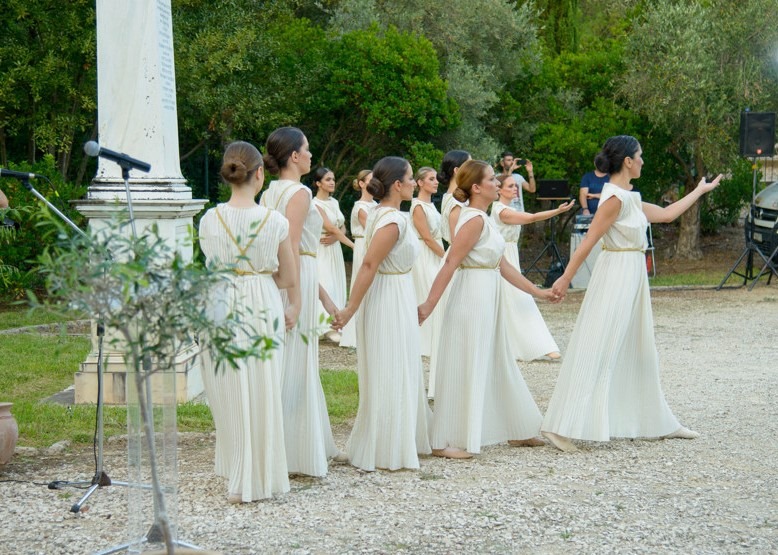 Έναρξη του Εκπαιδευτικού Προγράμματος Φιλοξενίας Ελληνοπαίδων Εξωτερικού - ΦΩΤΟ