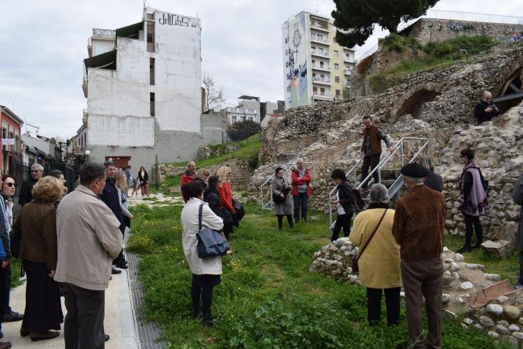 Με επιτυχία πραγματοποιήθηκε η περιήγηση γνωριμίας με το Ρωμαϊκό Στάδιο Πάτρας από την Κοινο_Τοπία (ΦΩΤΟ)