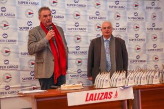 Η Δημοτική Αρχή στην κοπή της πρωτοχρονιάτικης πίτας του Ιστιοπλοϊκού, της ΦΙΛΜΠΑ και του Γορτυνιακού Συνδέσμου