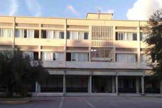 9ο ΕΠΑ.Λ – 1ο Ε.Κ. Πάτρας: Αντι/μετά - γραφή παρελθόν και μέλλον