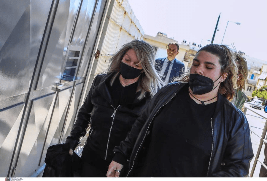 Στον Κορυδαλλό η μητέρα και η αδελφή της Ρούλας Πισπιρίγκου - ΦΩΤΟ