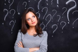 Είσαι έξυπνη; Αυτοί είναι οι λόγοι που αποτυγχάνεις!