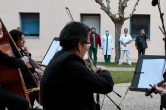 Στο Πανεπιστημιακό Νοσοκομείο της Πάτρας, οι μουσικοί των συνόλων της ΕΡΤ!