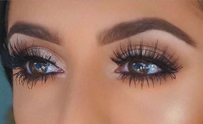 Μυστικά για τις πιο πλούσιες βλεφαρίδες