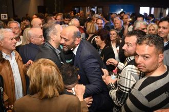 Ιάσονας Φωτήλας: "Τι δεν δείχνουμε στις φωτογραφίες"