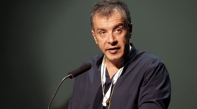 Ο Θεοδωράκης στο Facebook: Ψηφίζουμε τον Αντετοκούνμπο για το All Star Game